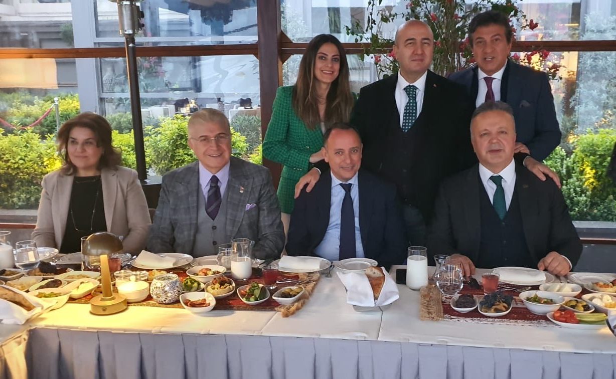 https://en.mustafaaydin.com/wp-content/uploads/2022/05/19.04-TIM-MARKA-KONSYI-IFTAR-e1652438871989.jpg