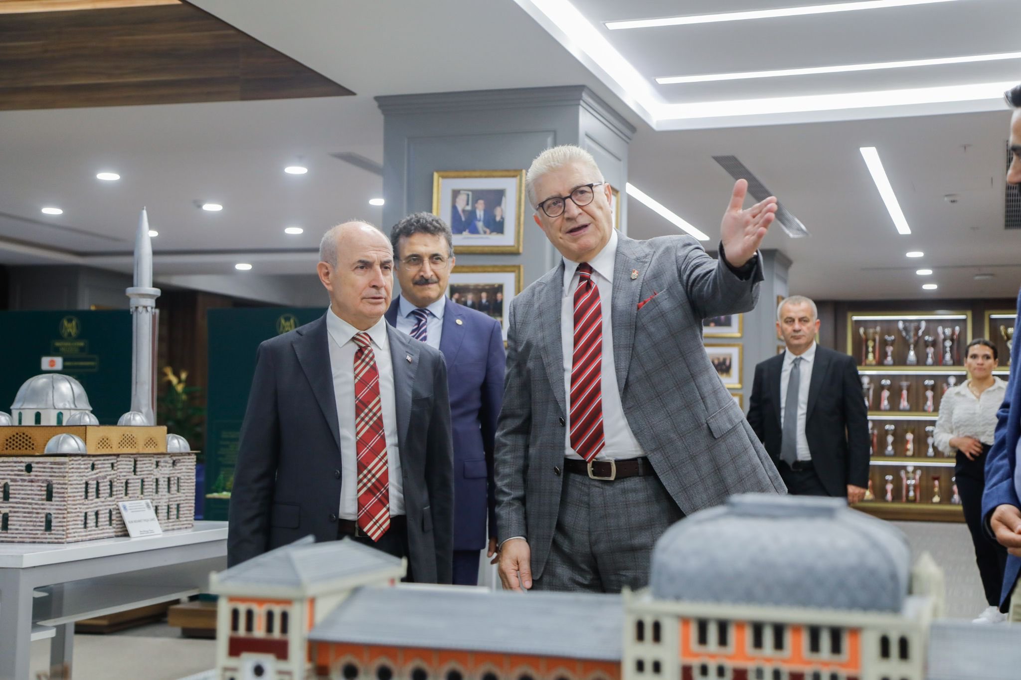 MAYOR OF BÜYÜKÇEKMECE HASAN AKGÜN VISITS IAU Öne Çıkan Görsel