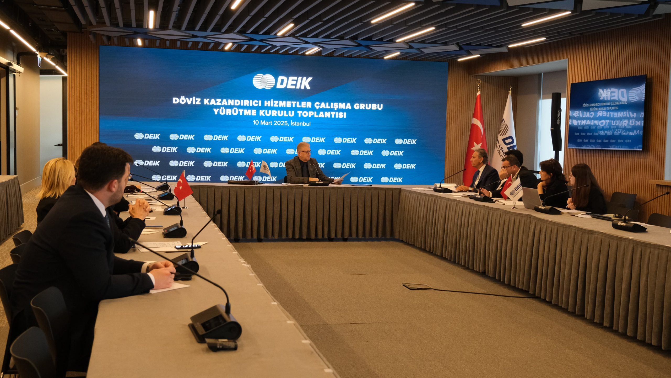 EXECUTIVE AND EXECUTIVE BOARD MARCH MEETINGS WERE HELD WITH DEİK FOREIGN CURRENCY EARNING SERVICES WORKING GROUP Öne Çıkan Görsel